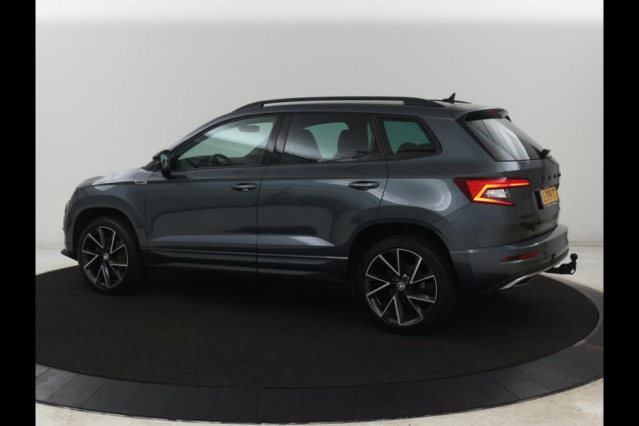 Škoda Karoq 1.5 TSI Sportline | Trekhaak | Stoelverwarming | Virtual Cockpit | Stuurverwarming | Carplay | Sportstoelen | Camera | Navigatie | Cruise control | Parkeerhulp