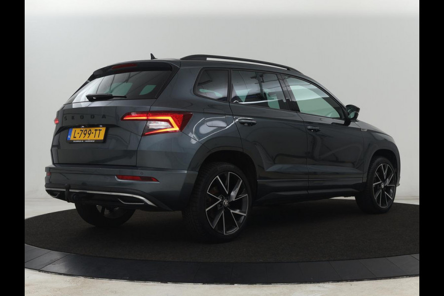 Škoda Karoq 1.5 TSI Sportline | Trekhaak | Stoelverwarming | Virtual Cockpit | Stuurverwarming | Carplay | Sportstoelen | Camera | Navigatie | Cruise control | Parkeerhulp