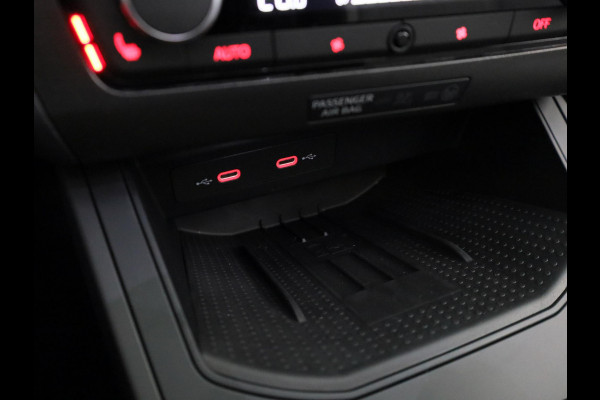 Seat Arona FR Business Connect 1.0 EcoTSI 70 kW / 95 PK SUV 5 | Bucket Seats | 18 inch Velgen 'Performance Machined' | Stoelverwarming | Adaptive Cruise Control | Achteruitrij Camera | Sensoren V+A