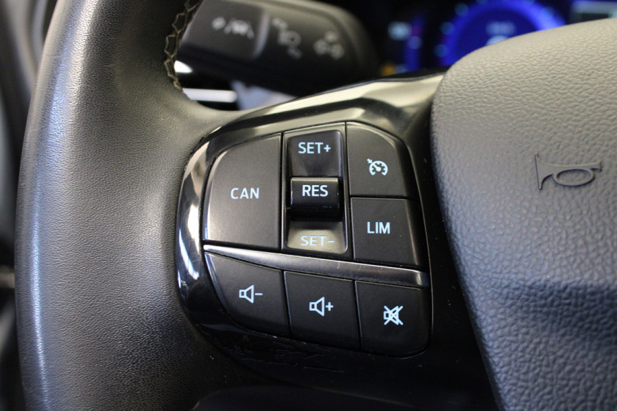 Ford FOCUS Wagon 1.0 EcoBoost Titanium Business