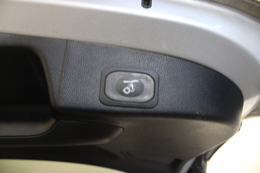 Ford FOCUS Wagon 1.0 EcoBoost Titanium Business