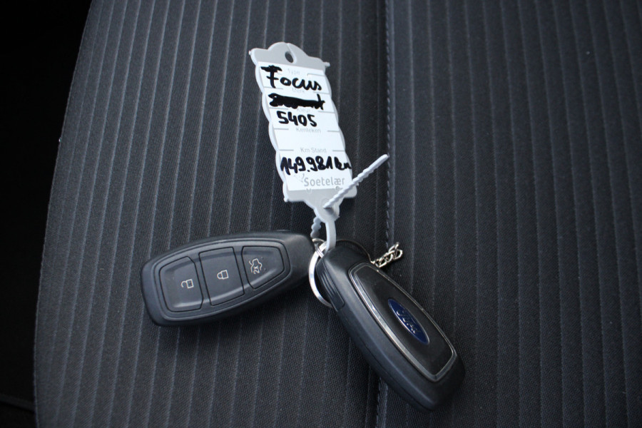 Ford FOCUS Wagon 1.0 EcoBoost Titanium Business