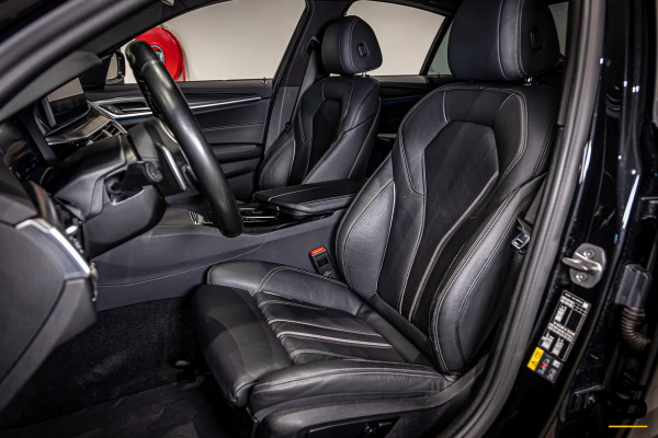 BMW 5 Serie 530e xDrive High Executive|M-sport|Leder|HUD|Cam