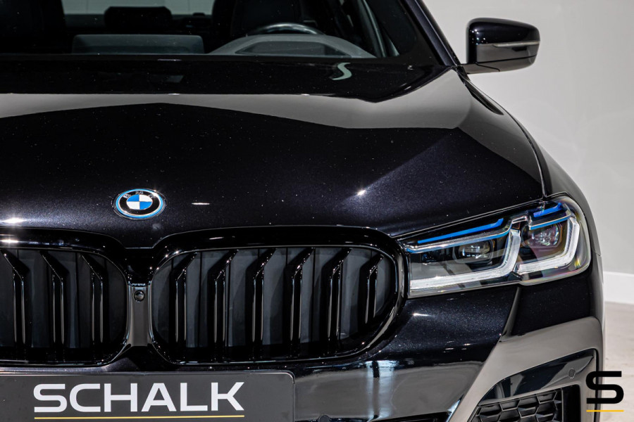 BMW 5 Serie 530e xDrive High Executive|M-sport|Leder|HUD|Cam
