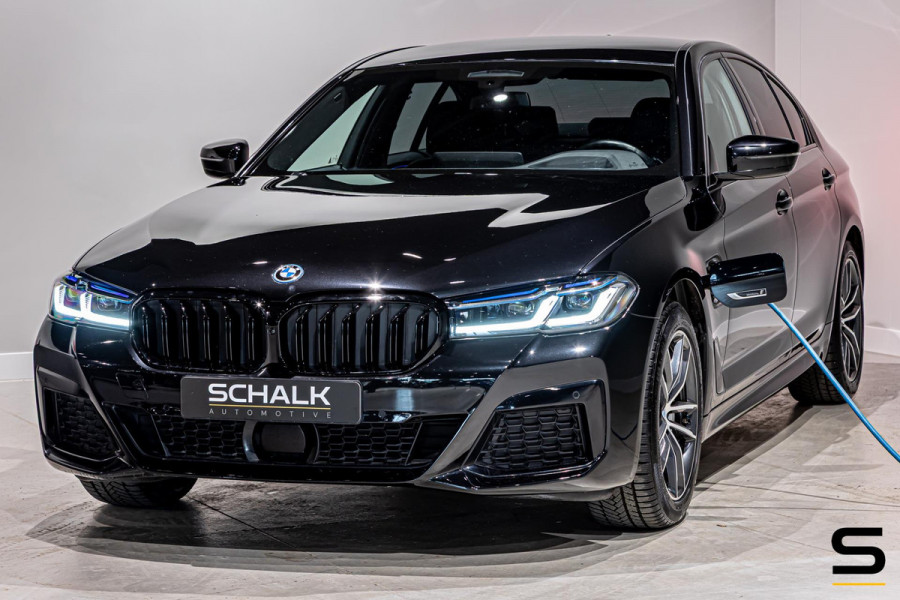 BMW 5 Serie 530e xDrive High Executive|M-sport|Leder|HUD|Cam
