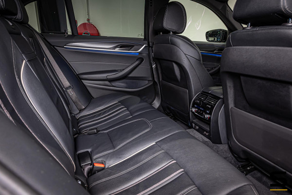 BMW 5 Serie 530e xDrive High Executive|M-sport|Leder|HUD|Cam