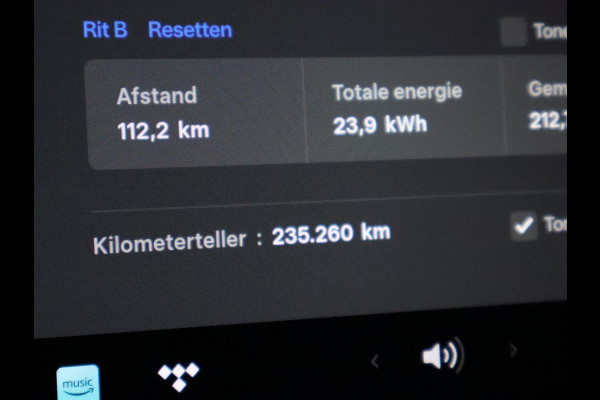 Tesla Model Y Long Range AWD 75 kWh | SOH 84% | Navigatie | Leder | Stoelverwarming | FSD systeem AutoPilot
