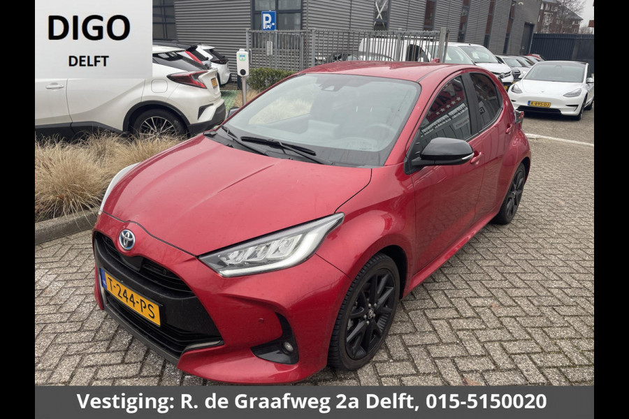 Toyota Yaris 1.5 Hybrid Executive | Stoelverwarming | Navigatie | Dodehoek detectie | Parkeersenoren