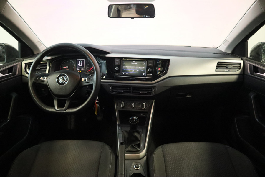 Volkswagen Polo 1.0 TSI Beats PDC Airco 17'' LM Privacy glass