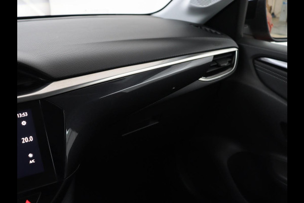 Opel CORSA-E Elegance 50 kWh | SOH 90% | 3 Fase | Stoelverwarming | Camera | Matrix LED | Carplay | Keyless | Navigatie | Climate control | Parkeerhulp | Cruise control | Stuurverwarming