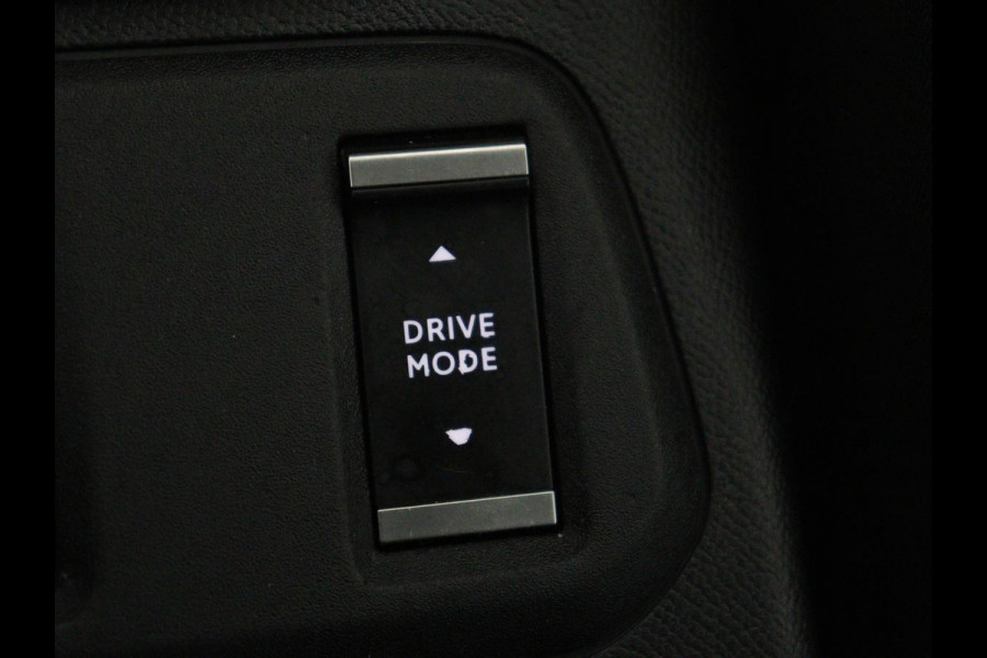 Opel CORSA-E Elegance 50 kWh | SOH 90% | 3 Fase | Stoelverwarming | Camera | Matrix LED | Carplay | Keyless | Navigatie | Climate control | Parkeerhulp | Cruise control | Stuurverwarming