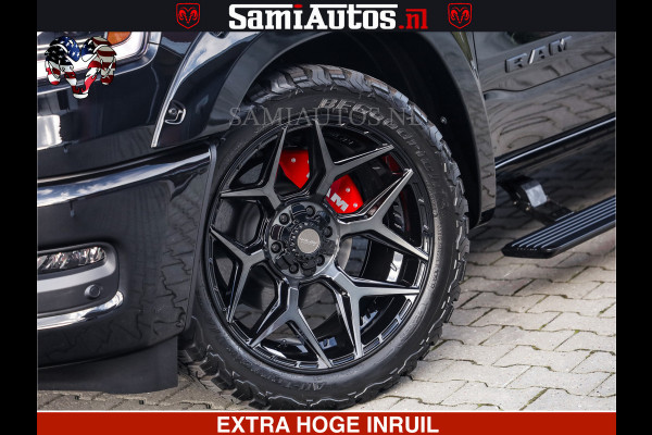 Dodge Ram 1500 Limited Night High Output 540HP 706Nm | Massage + Full Option | De Meest Luxe en Volle Pick-Up in zijn Klasse | Comfortabele Dubbele Cabine met Royale 5 Zitplaatsen | BPM vrij | Nu Leverbaar uit Voorraad | Voorraad Nr 2357 - 5182
