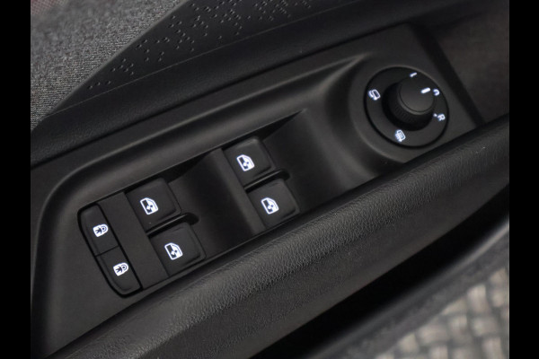 Škoda ENYAQ iV 60 | Navigatie | Stuurverwarming | Camera |