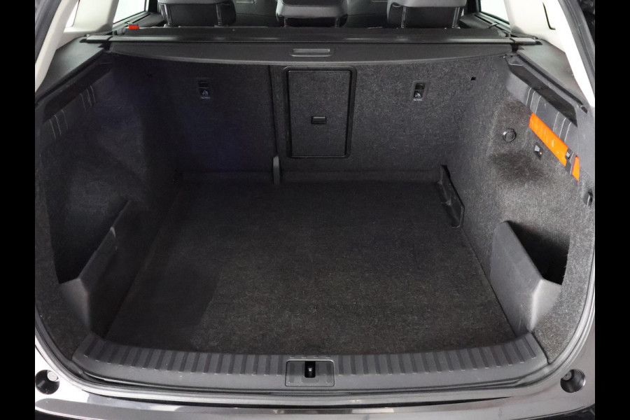 Škoda ENYAQ iV 60 | Navigatie | Stuurverwarming | Camera |