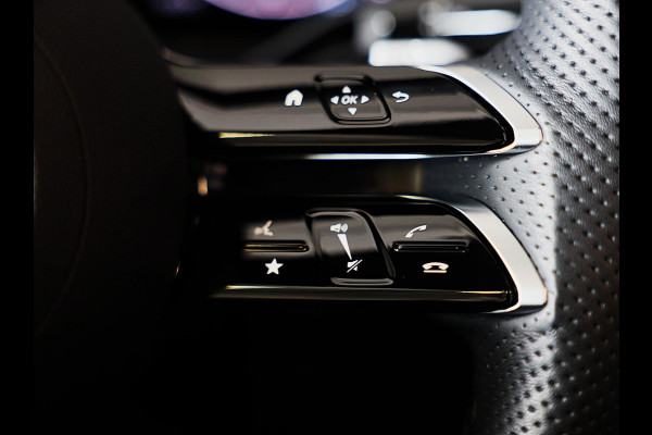 Mercedes-Benz CLE Coupé 300 e AMG 53 Look / Head Up / 360 Camera / Acc / Lane Assist / BURMESTER / Elek Stoelen / Memory / Pano