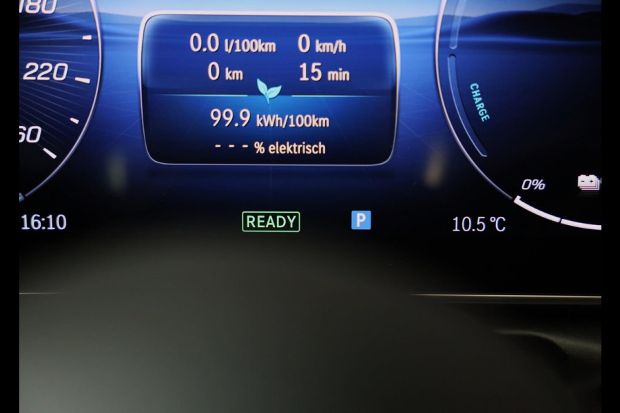 Mercedes-Benz CLE Coupé 300 e AMG 53 Look / Head Up / 360 Camera / Acc / Lane Assist / BURMESTER / Elek Stoelen / Memory / Pano