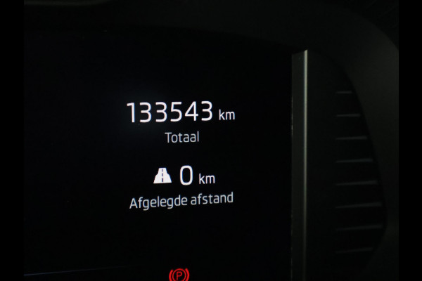 Škoda Octavia Combi 1.0 e-TSI Sport Business | Apple Carplay/Android Auto | Navigatie | Trekhaak | Parkeersensoren |