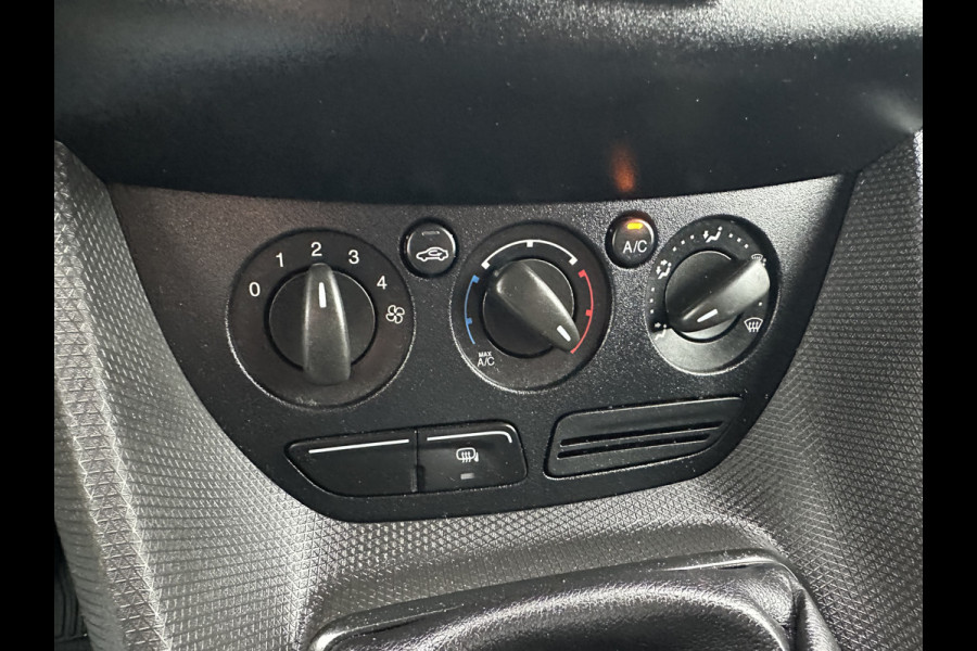 Ford Transit Connect 1.5 TDCI 100 PK / L1H1 / SORTIMO INRICHTING / CRUISE CONTROL / AIRCO