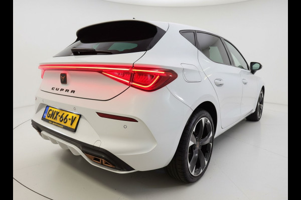 CUPRA Leon e-HYBRID 204PK DSG BUSINESS SPORT CARPLAY/KEYLESS/STUURVERW.