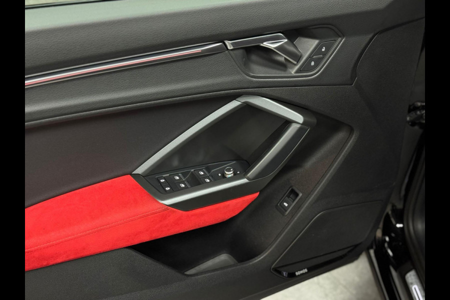 Audi Q3 Sportback TFSI RS|LEDER|AUTO|PANO