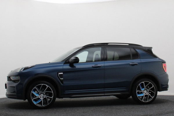 Lynk & Co 01 1.5 Two-Tone, 360° Camera, Panoramadak, Zwarte hemel, ACC, Keyless, PDC, LED, 20''