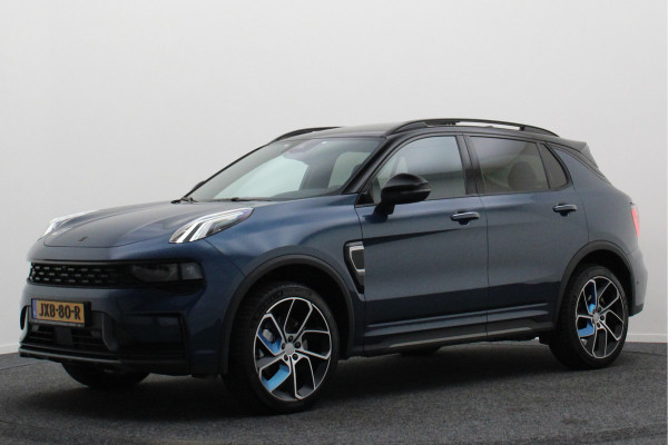 Lynk & Co 01 1.5 Two-Tone, 360° Camera, Panoramadak, Zwarte hemel, ACC, Keyless, PDC, LED, 20''