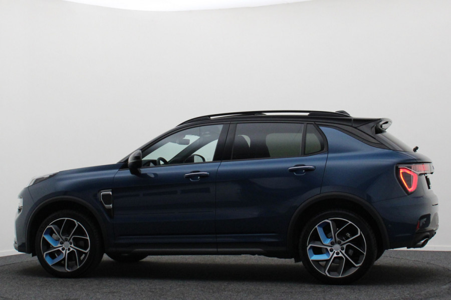 Lynk & Co 01 1.5 Two-Tone, 360° Camera, Panoramadak, Zwarte hemel, ACC, Keyless, PDC, LED, 20''