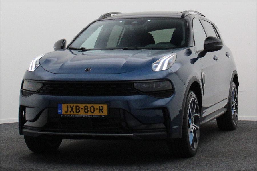 Lynk & Co 01 1.5 Two-Tone, 360° Camera, Panoramadak, Zwarte hemel, ACC, Keyless, PDC, LED, 20''