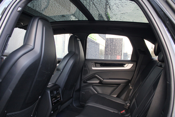 Porsche Cayenne S 3.0 E-Hybrid | BTW | PANO | HUD | SOFT-CLOSE | MEMORY | 360 | ACHTERASBESTUURING |