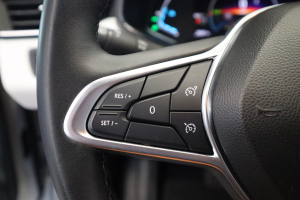 Renault Clio 1.6 E-Tech Hybrid 145 Evolution Navigatie Full-led PDC 24 maanden garantie mogelijk (*vraag naar de voorwaarden)