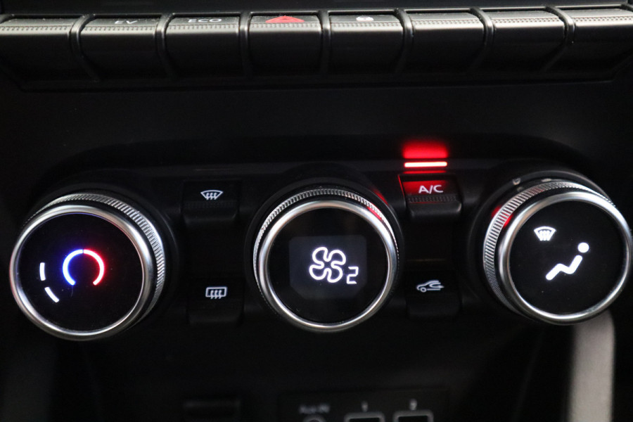 Renault Clio 1.6 E-Tech Hybrid 145 Evolution Navigatie Full-led PDC 24 maanden garantie mogelijk (*vraag naar de voorwaarden)