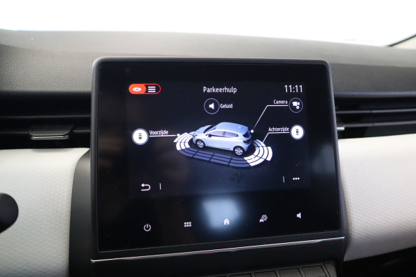 Renault Clio 1.6 E-Tech Hybrid 145 Evolution Navigatie Full-led PDC 24 maanden garantie mogelijk (*vraag naar de voorwaarden)