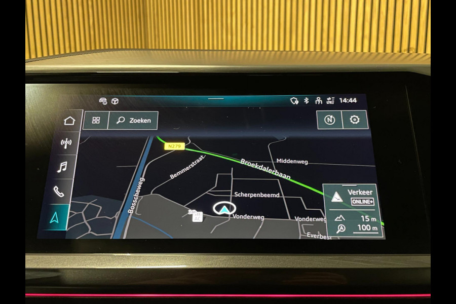 Audi Q4 e-tron 40 S Edition Competition 77 kWh|100%SOH|BLACK ED.|TREKH.|ACC|CARPLAY|CAMERA|STOELVERW.|NL-AUTO|NAP|1e EIG|INCL BTW|