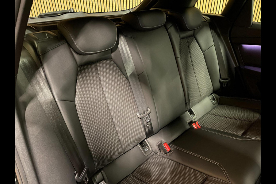 Audi Q4 e-tron 40 S Edition Competition 77 kWh|100%SOH|BLACK ED.|TREKH.|ACC|CARPLAY|CAMERA|STOELVERW.|NL-AUTO|NAP|1e EIG|INCL BTW|