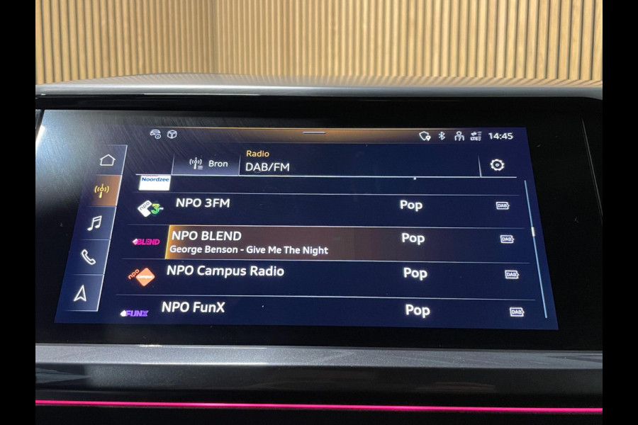 Audi Q4 e-tron 40 S Edition Competition 77 kWh|100%SOH|BLACK ED.|TREKH.|ACC|CARPLAY|CAMERA|STOELVERW.|NL-AUTO|NAP|1e EIG|INCL BTW|