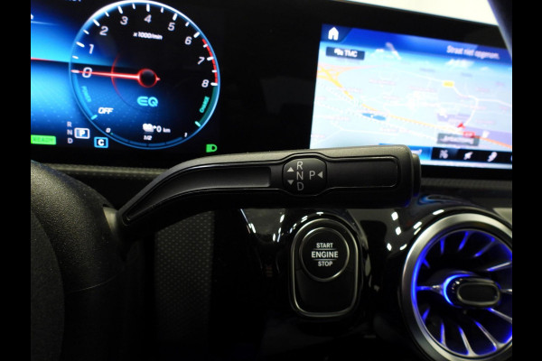 Mercedes-Benz A-Klasse A250e Luxury Limited LEER/CAMERA/SFEER/TREKH./17"LMV!