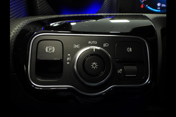 Mercedes-Benz A-Klasse A250e Luxury Limited LEER/CAMERA/SFEER/TREKH./17"LMV!
