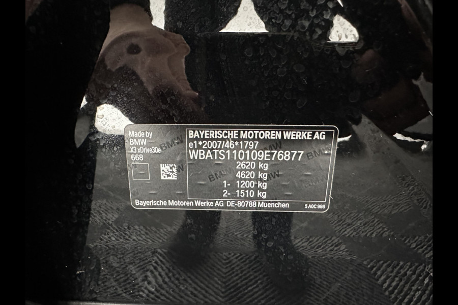 BMW X3 xDrive30e [Plug-In] (INCL-BTW) *PANO | FULL-LED | COMFORTSEATS | PRIVACYGLASS | ECC | PDC | CRUISE | TOWBAR | 18''ALU*