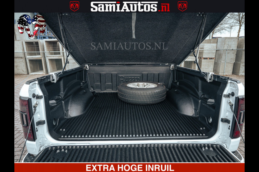 Dodge Ram 1500 Limited Night | 5.7 V8 Hemi Full Option | LPG | Comfortabele Dubbele Cabine met Royale 5 Zitplaatsen | De Meest Luxe en Volle Pick-Up in zijn Klasse | BPM vrij | Nu Leverbaar uit Voorraad | Voorraad Nr v45lp