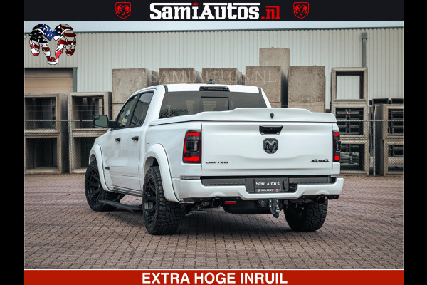 Dodge Ram 1500 Limited Night | 5.7 V8 Hemi Full Option | LPG | Comfortabele Dubbele Cabine met Royale 5 Zitplaatsen | De Meest Luxe en Volle Pick-Up in zijn Klasse | BPM vrij | Nu Leverbaar uit Voorraad | Voorraad Nr v45lp