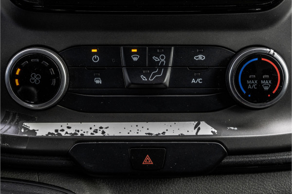 Ford Transit **2.0 TDCI Bakwagen met laadklep | Euro 6 | 131 PK | Airco | Cruise | 3-Persoons**