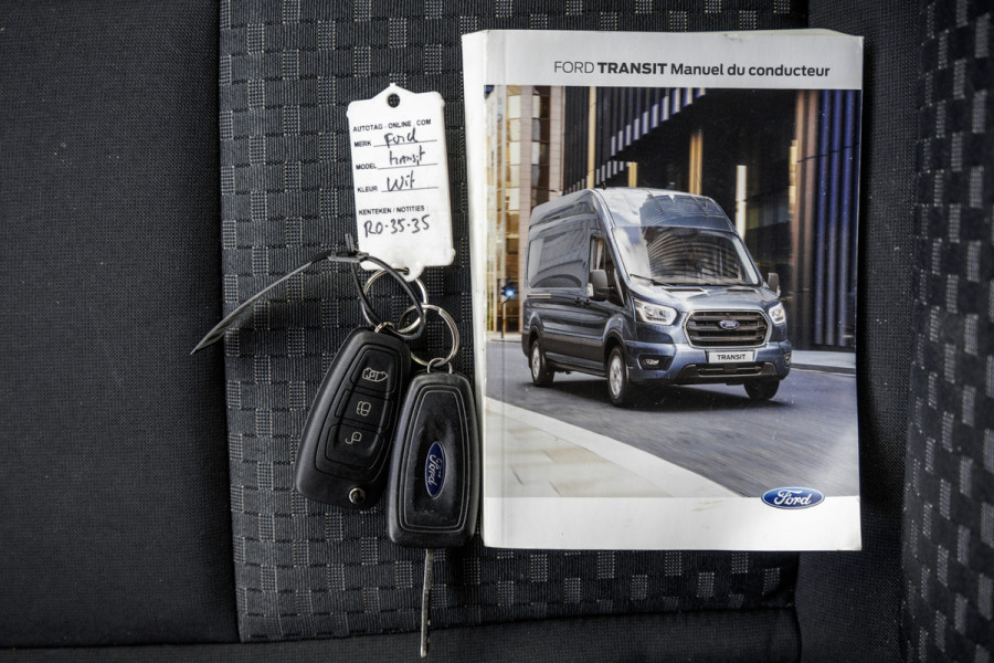 Ford Transit **2.0 TDCI Bakwagen met laadklep | Euro 6 | 131 PK | Airco | Cruise | 3-Persoons**