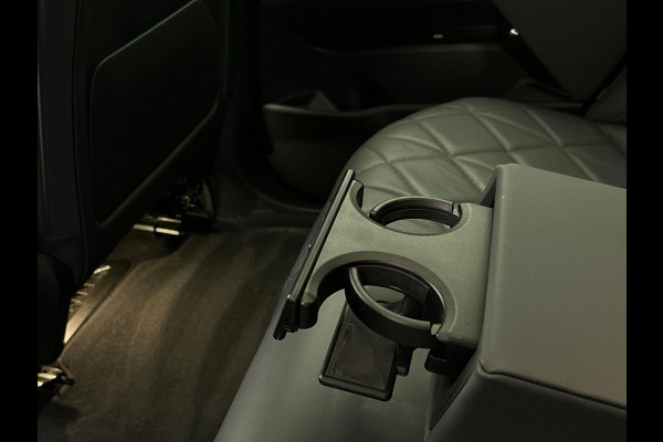 BMW iX XDrive40 High Executive 77 kWh | Origineel Nederlands | 1e Eigenaar Trekhaak Harman/kardon Head Up Panoramadak Memorie