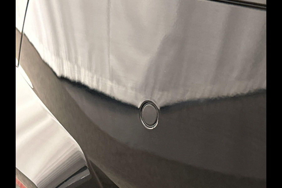 BMW iX XDrive40 High Executive 77 kWh | Origineel Nederlands | 1e Eigenaar Trekhaak Harman/kardon Head Up Panoramadak Memorie