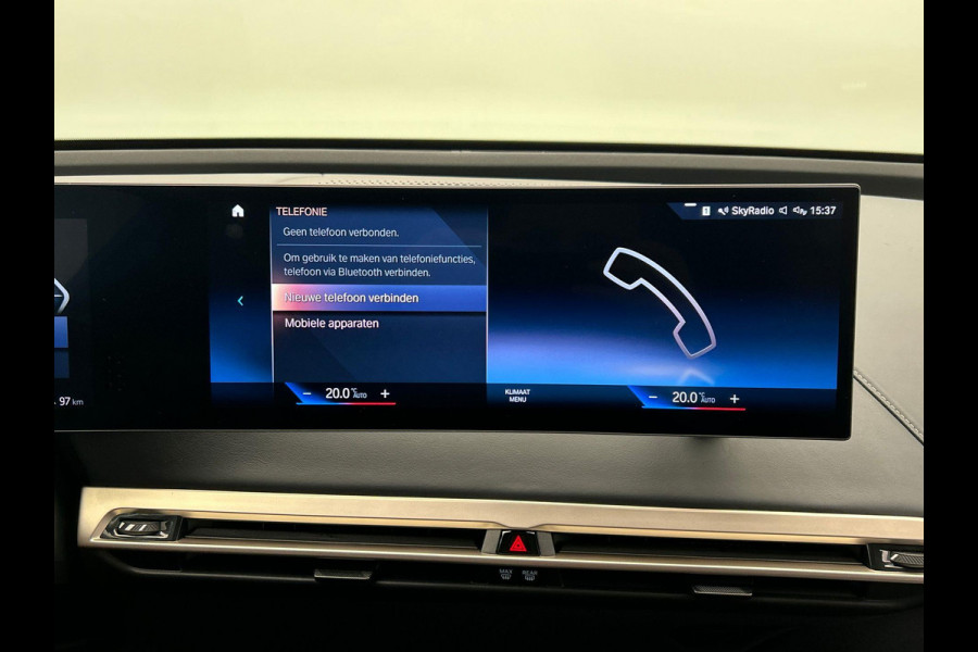 BMW iX XDrive40 High Executive 77 kWh | Origineel Nederlands | 1e Eigenaar Trekhaak Harman/kardon Head Up Panoramadak Memorie