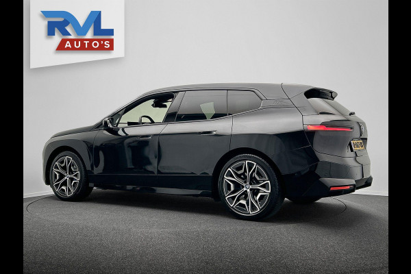 BMW iX XDrive40 High Executive 77 kWh | Origineel Nederlands | 1e Eigenaar Trekhaak Harman/kardon Head Up Panoramadak Memorie