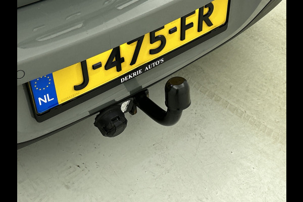 MINI Clubman 2.0D 150PK Cooper Business Edition / Airco-ecc./ Stoelverwarming / Navigatie / Trekhaak / Dab / Pdc. A / Radio multimedia / Apk 04-2026