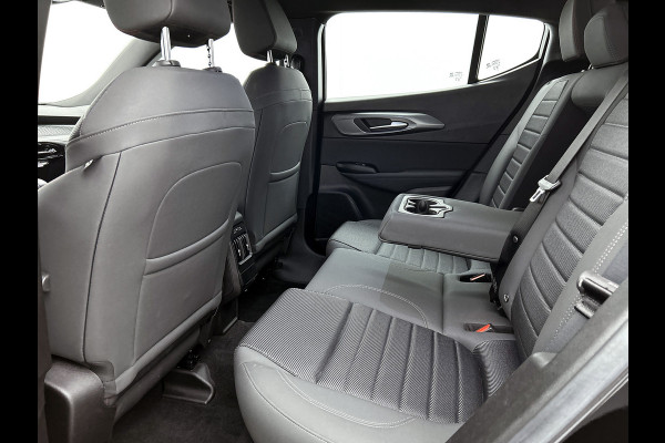 Alfa Romeo Tonale 1.5T 131PK Automaat Sprint / Pdc.V+A / Stoel+Stuur verwarming / Navigatie / Lmv / Adaptive Cruise / Carplay / Apk 10-2027