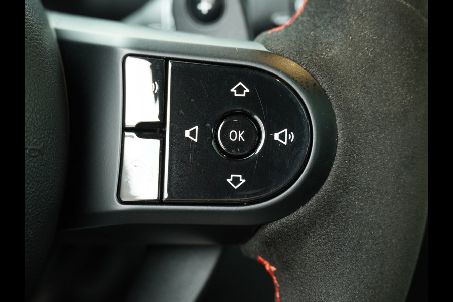 MINI Countryman 2.0 John Cooper Works ALL4 White Silver Edition Automaat - Airco - Apple Carplay/Android Auto - Cruise Control -KeyLess Entry - Panoramadak - Lederen Bekleding - Voorstoelen Verwarmd - Virena Zekerheidspakket €895,-