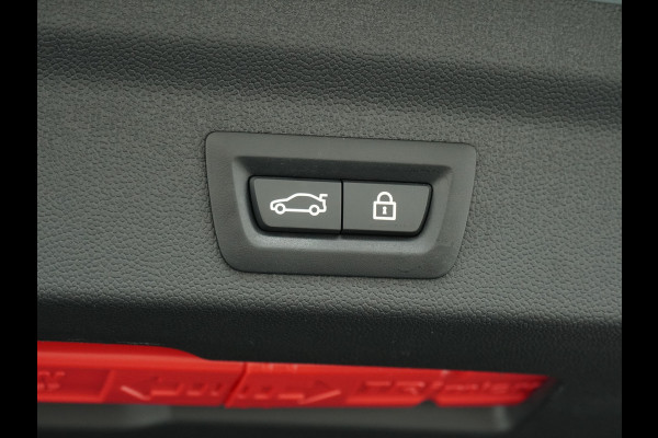 MINI Countryman 2.0 John Cooper Works ALL4 White Silver Edition Automaat - Airco - Apple Carplay/Android Auto - Cruise Control -KeyLess Entry - Panoramadak - Lederen Bekleding - Voorstoelen Verwarmd - Virena Zekerheidspakket €895,-